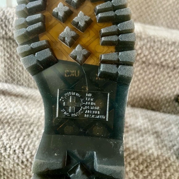 DR. MARTENS JADON BOOT PATENT LEATHER PLATFORMS - Picture 6 of 11